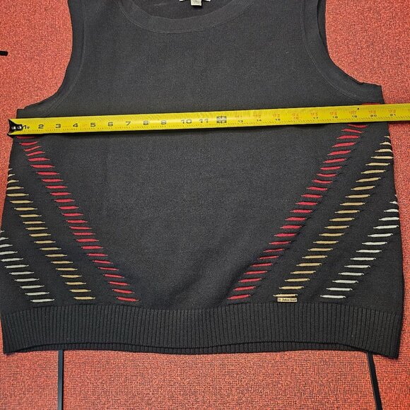 St. John Golf Chevron Intarsia Knit Vest L Black Red Tan Preppy Luxury Artsy - Picture 6 of 10